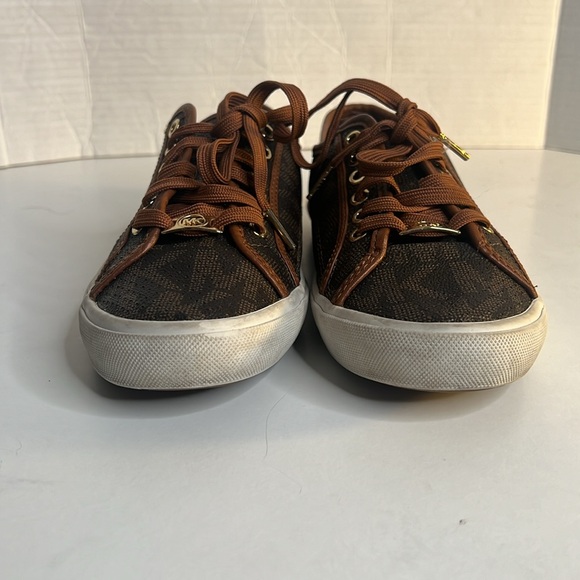 Womens Size 7.5 Michael Kors Lace Up Brown Signature Sneakers - Picture 3 of 10